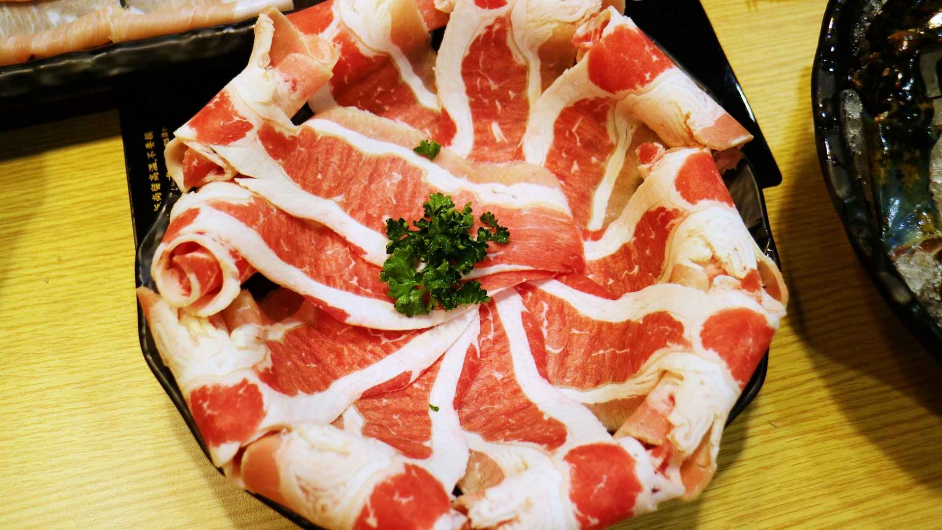 A plate of deli meats