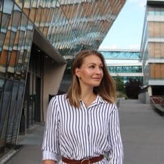 Anja Mrhar