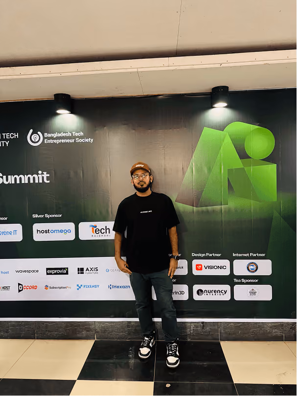 Ceo representing Wavespace at the AI summit
