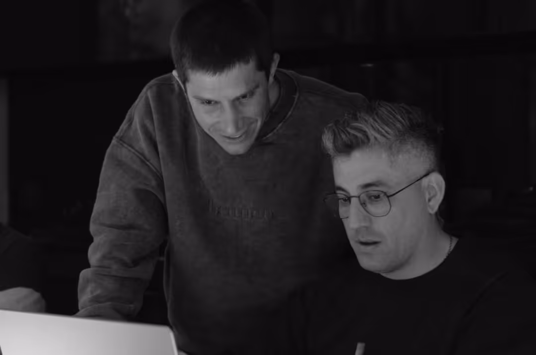 How to incorporate user feedback during the app development process?