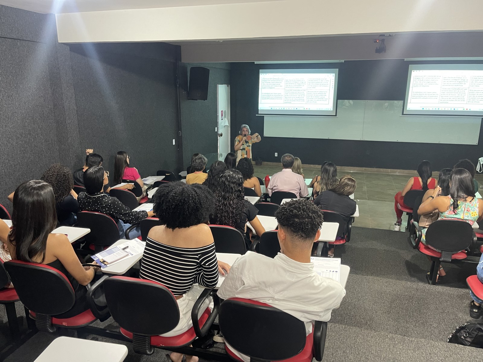Psicologia em foco: Ensinamentos e reflexões no IV Congresso de Saúde Mental