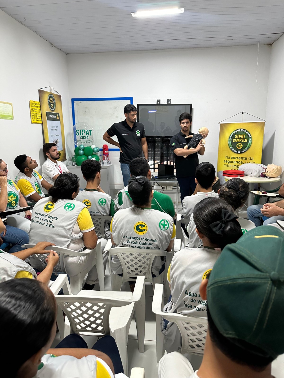Preparando para o inesperado: Capacitação em suporte básico de vida nas empresas Campelo