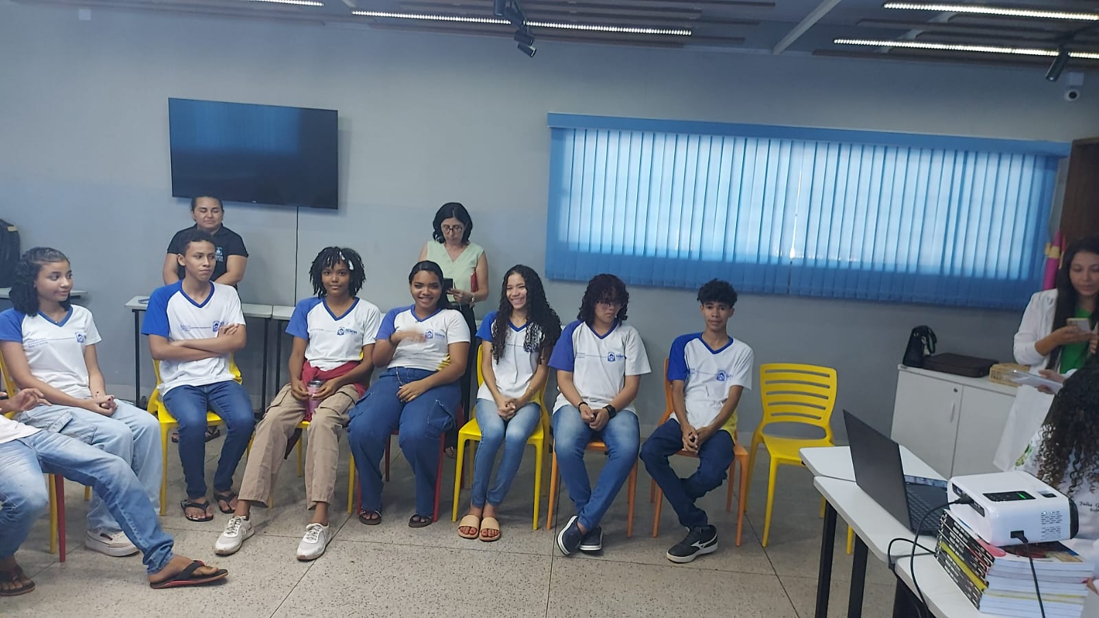 Conscientização sobre doenças parasitárias negligenciadas: Um olhar crucial no Colégio Estadual Ademar Vicente Ferreira Sobrinho