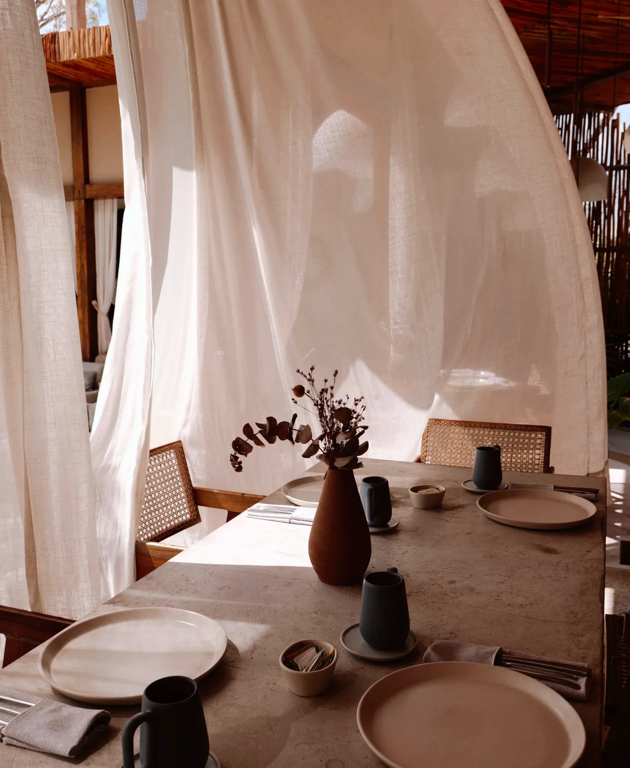 decoración-de-mesa-colores-terracota