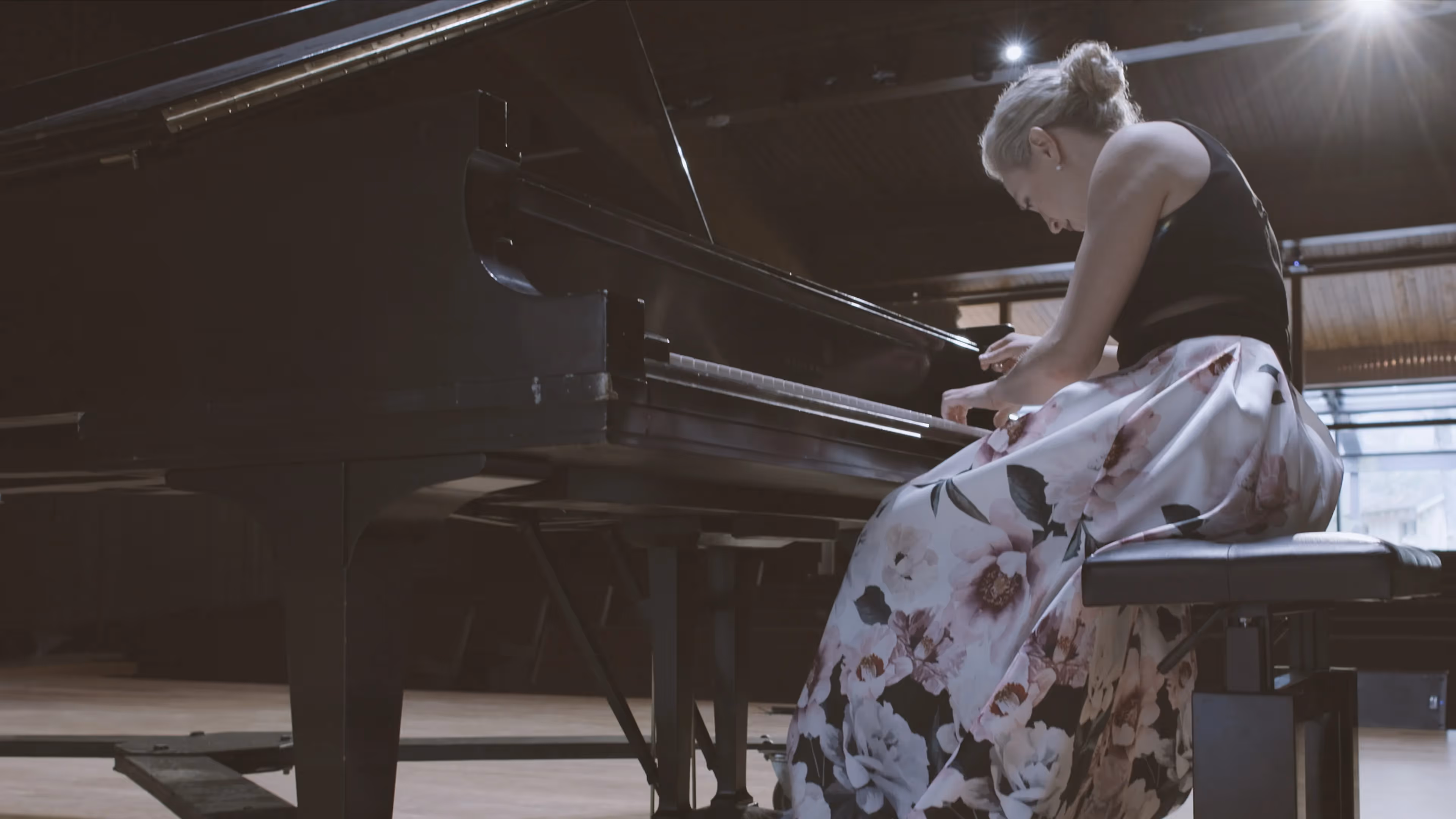 Kara Huber Performs Love Letter by Joan Tower