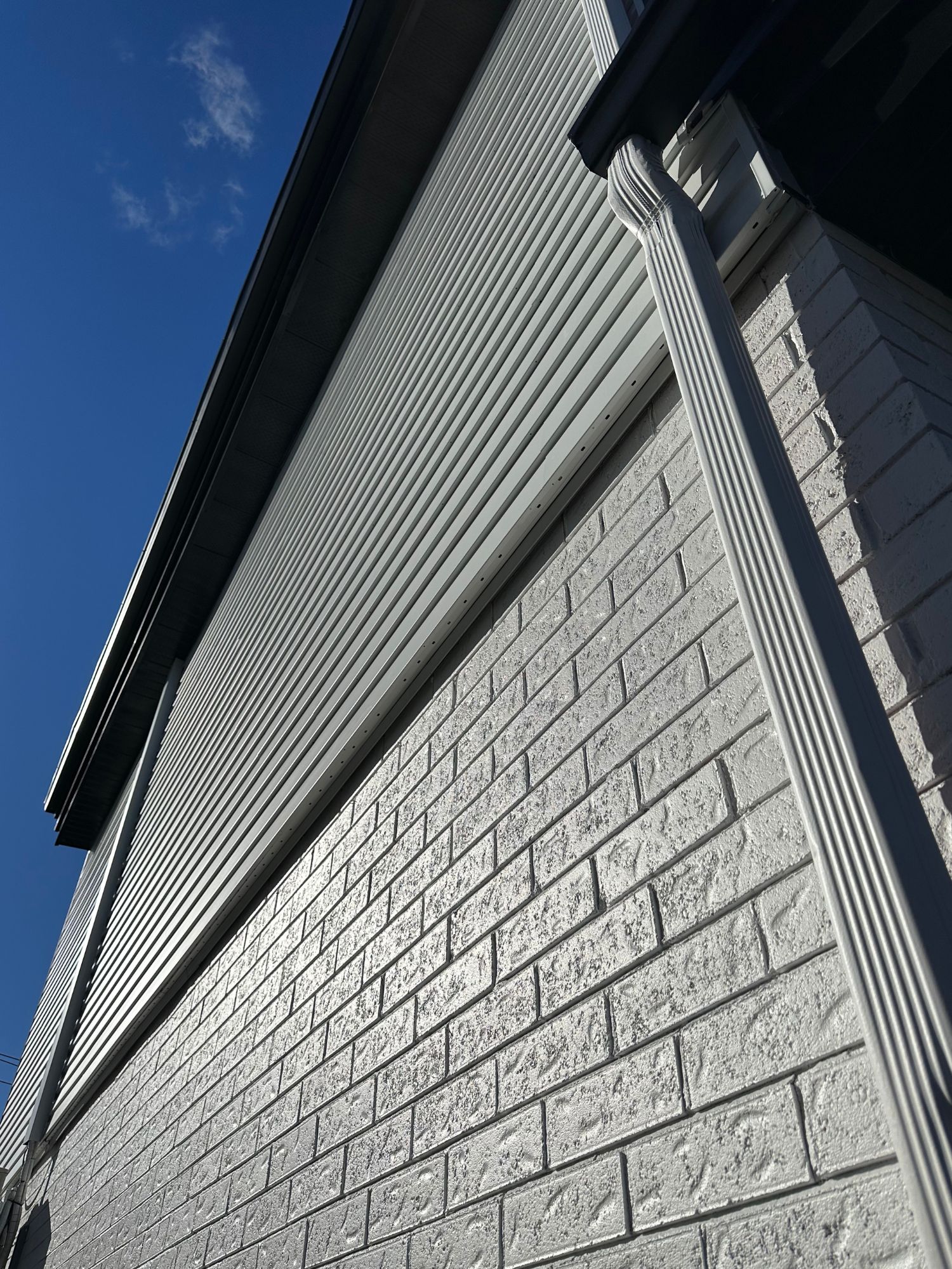 Revêtement Kaycan D4 et teinture de brique