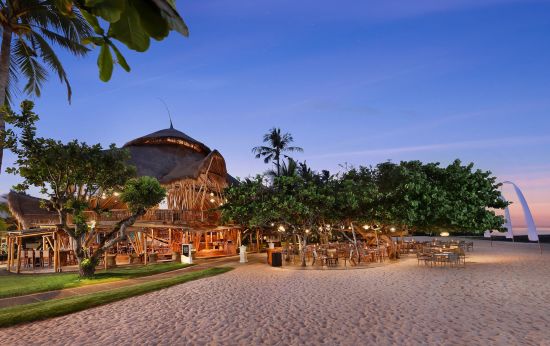 Nusa Dua Beach Hotel & Spa-Handwritten Collection in Südbali:  Tamarind Mediterranean Restaurant