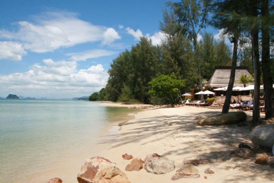 Amari Vogue Krabi: beach: