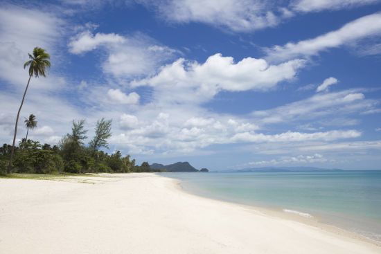 Aava Resort & Spa à Khanom: Beach
