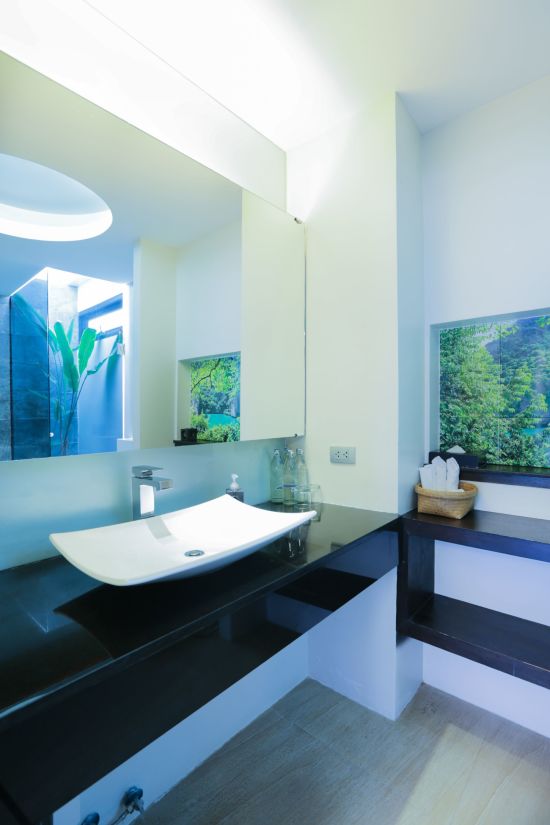 Aava Resort & Spa à Khanom:  Deluxe Bungalow | Bathroom
