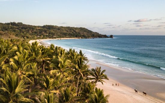 NIHI Sumba:  Horse riding
