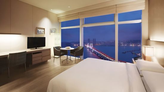 Park Hyatt Busan:  Ocean View King High Floor