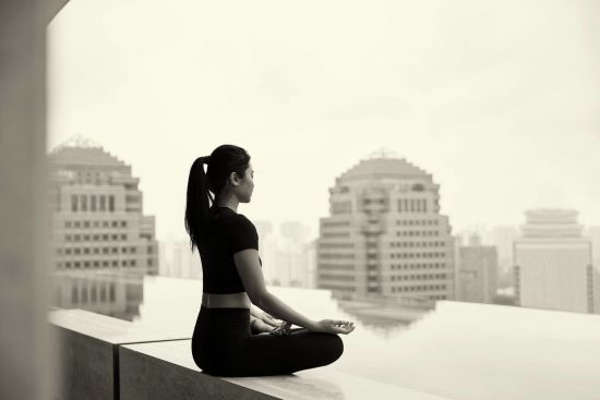 COMO Metropolitan Singapore in Singapur:  Pool Meditation