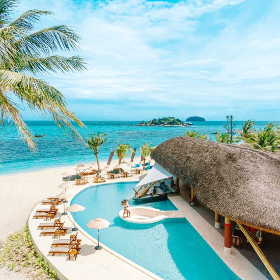 Irene Resort Koh Lipe à Ko Lipe:  Main Pool