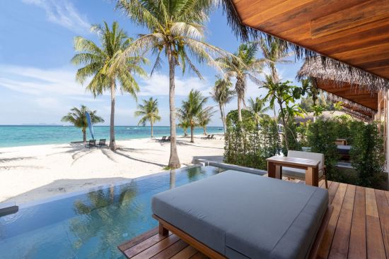 Irene Resort Koh Lipe à Ko Lipe:  Sand Beachfront Pool Villa