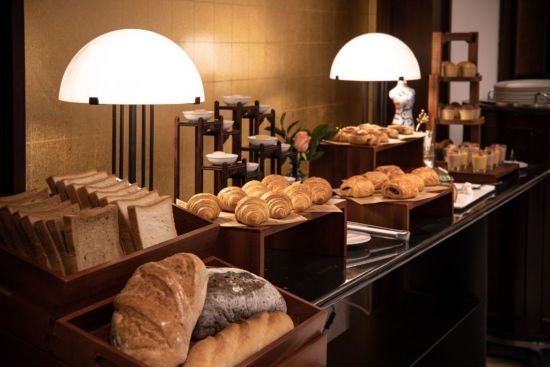 The Yangtze Boutique Shanghai:  Breakfast at Jade Room