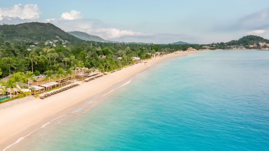 Bandara Spa Resort & Pool Villas à Ko Samui: location: Overview | Beach