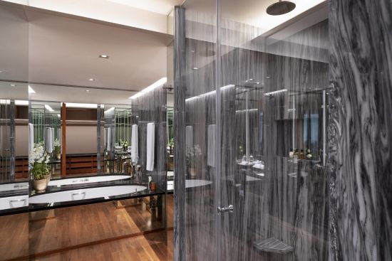 The Sukhothai Bangkok:  Club Balcony | bathroom