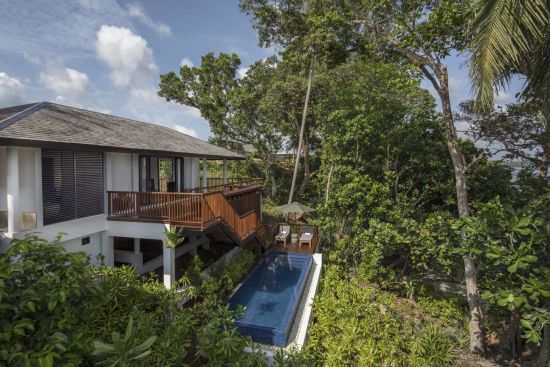 The Residence Bintan:  Deluxe Sea View Villa | Exterior