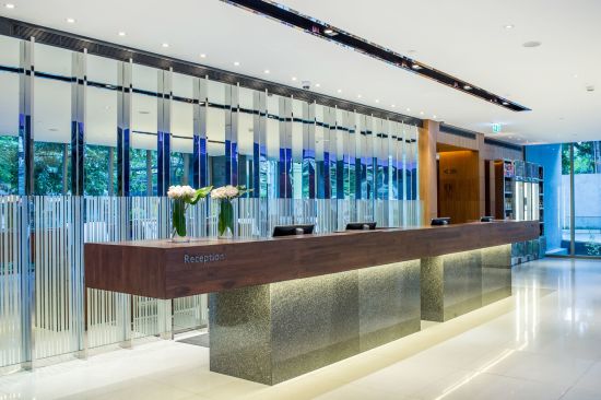Amara Bangkok:  Lobby