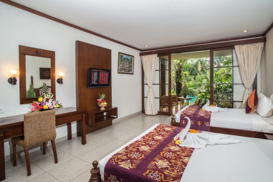 Kori Ubud Resort & Spa:  Deluxe Suite | twin beds