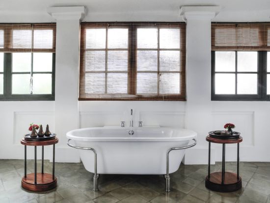 Amantaka à Luang Prabang:  Pool Suite | Bathroom 
