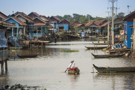 Amansara à Siem Reap:  Tonle Sap stilted village