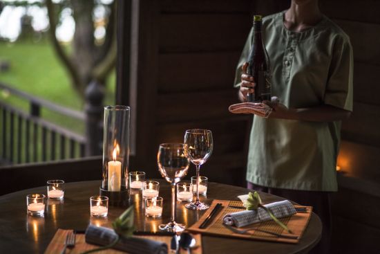 Amansara à Siem Reap:  Khmer Village House Dinner