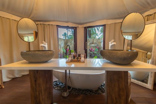 Karpaha Sands à Passekudah:  Palam Beachfront Suite | Bathroom