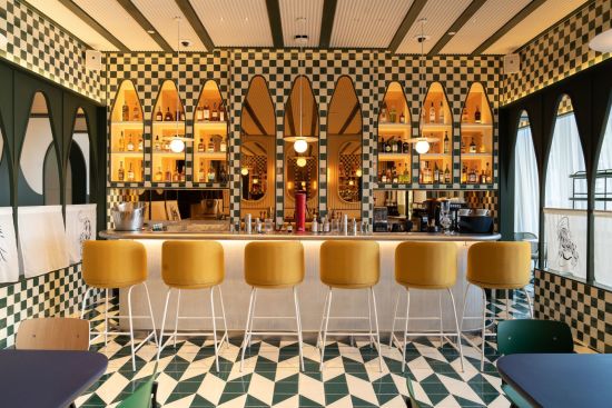 The Standard, Bangkok Mahanakhon:  The Standard Grill Café