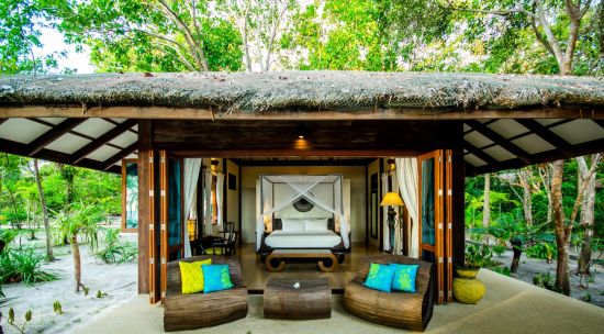 Koh Jum Beach Villas à Ko Jum:  2-Bedroom Beachfront | Baan Viva | Bedroom