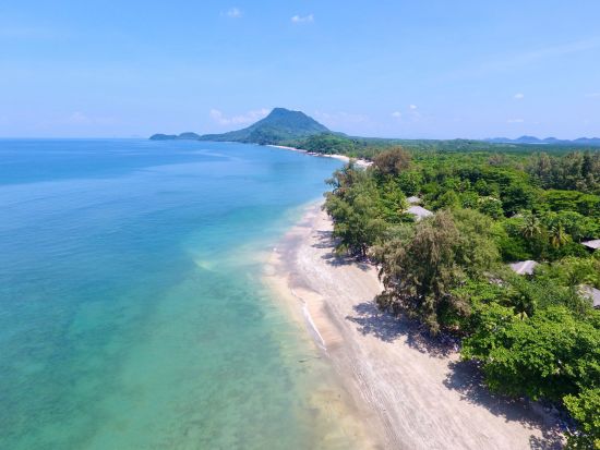 Koh Jum Beach Villas à Ko Jum:  Beach Area
