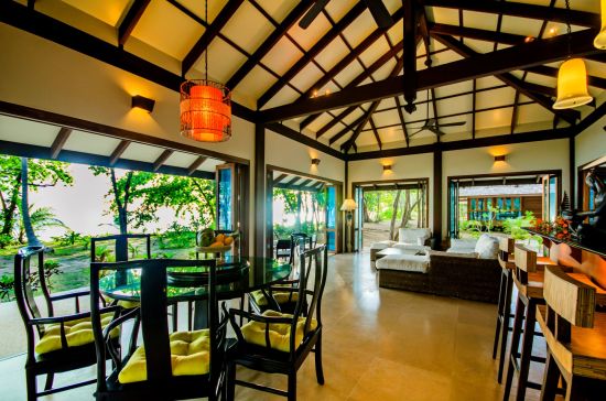 Koh Jum Beach Villas à Ko Jum:  2-Bedroom Beachfront | Baan Viva |Living Room