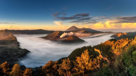 Java-Bali pour les fins connaisseurs de Yogyakarta: Java: Panorama view of Mount Bromo