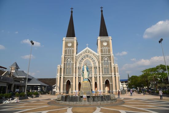 Juwel Chanthaburi ab Bangkok: Cathedral