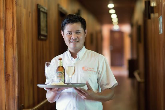Laos im Rhythmus des Mekong (flussabwärts) ab Huay Xai: Your friendly staff