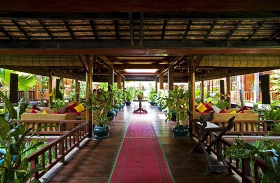 Angkor Village Hotel à Siem Reap:  Lobby Entrance