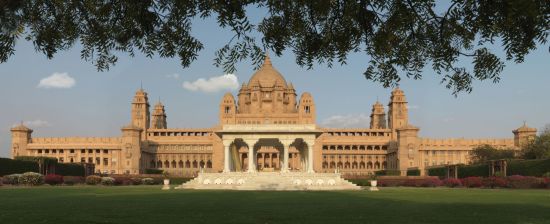 Umaid Bhawan Palace in Jodhpur:  Palace Exterior