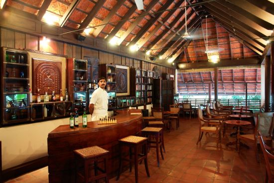 Coconut Lagoon à Kumarakom:  Bar
