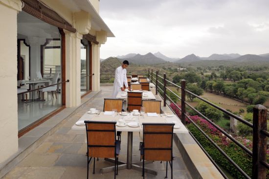 RAAS Devigarh à Udaipur:  The Restaurant Terrace