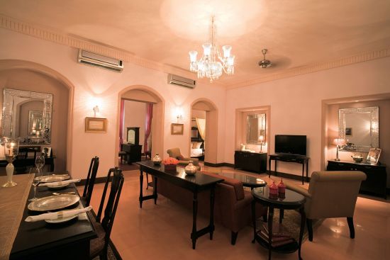 Taj Nadesar Palace à Varanasi: room: 