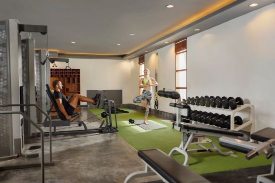 Nusa Dua Beach Hotel & Spa-Handwritten Collection in Südbali:  Gym