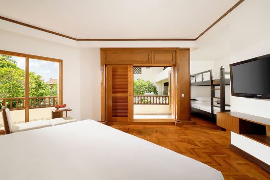 Nusa Dua Beach Hotel & Spa-Handwritten Collection in Südbali:  Family with Bunkbed