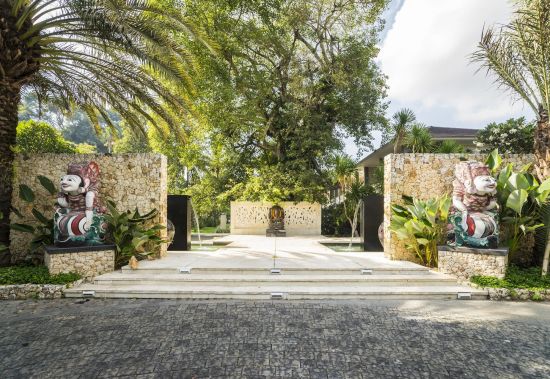 Segara Village in Südbali:  Entrance