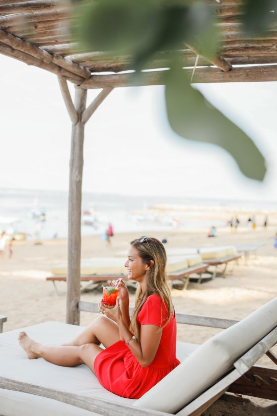 Segara Village in Südbali:  Cocktail at the beach
