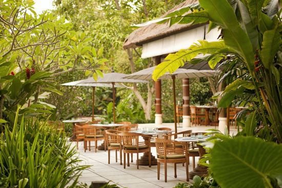 COMO Uma Ubud:  Kemiri Terrace Seating