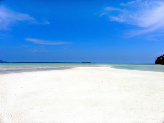 Kura Kura Resort à Karimunjawa:  Robinson Crusoe Island