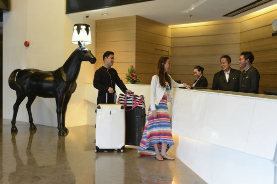 Horizon à Kota Kinabalu:  Lobby Check-in