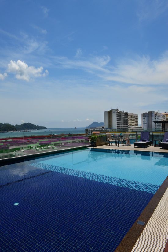Horizon à Kota Kinabalu:  Pool