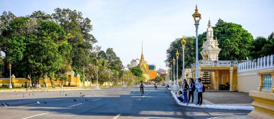 Stadtrundfahrt mit dem Tuk-Tuk in Phnom Penh: Phnom Penh Main Street 